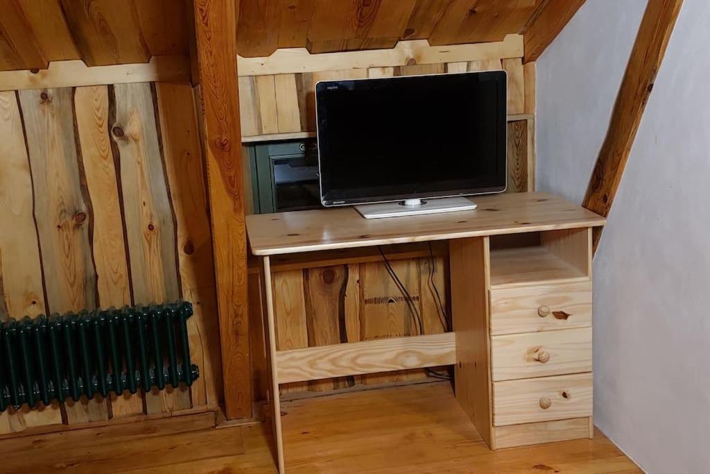Chalet Boruvka - Biofarma Na Samote V Lesich Benesov  Bagian luar foto